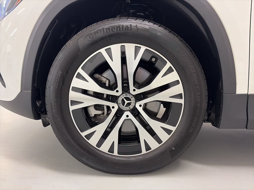 Certified 2025 Mercedes-Benz GLA 250 4MATIC image 9
