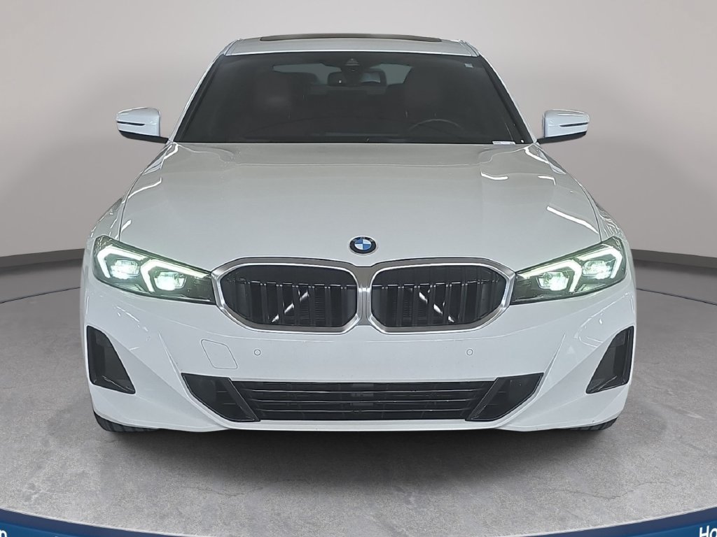 Certified 2024 BMW 330i Sedan w/ Convenience Package RWD image 2