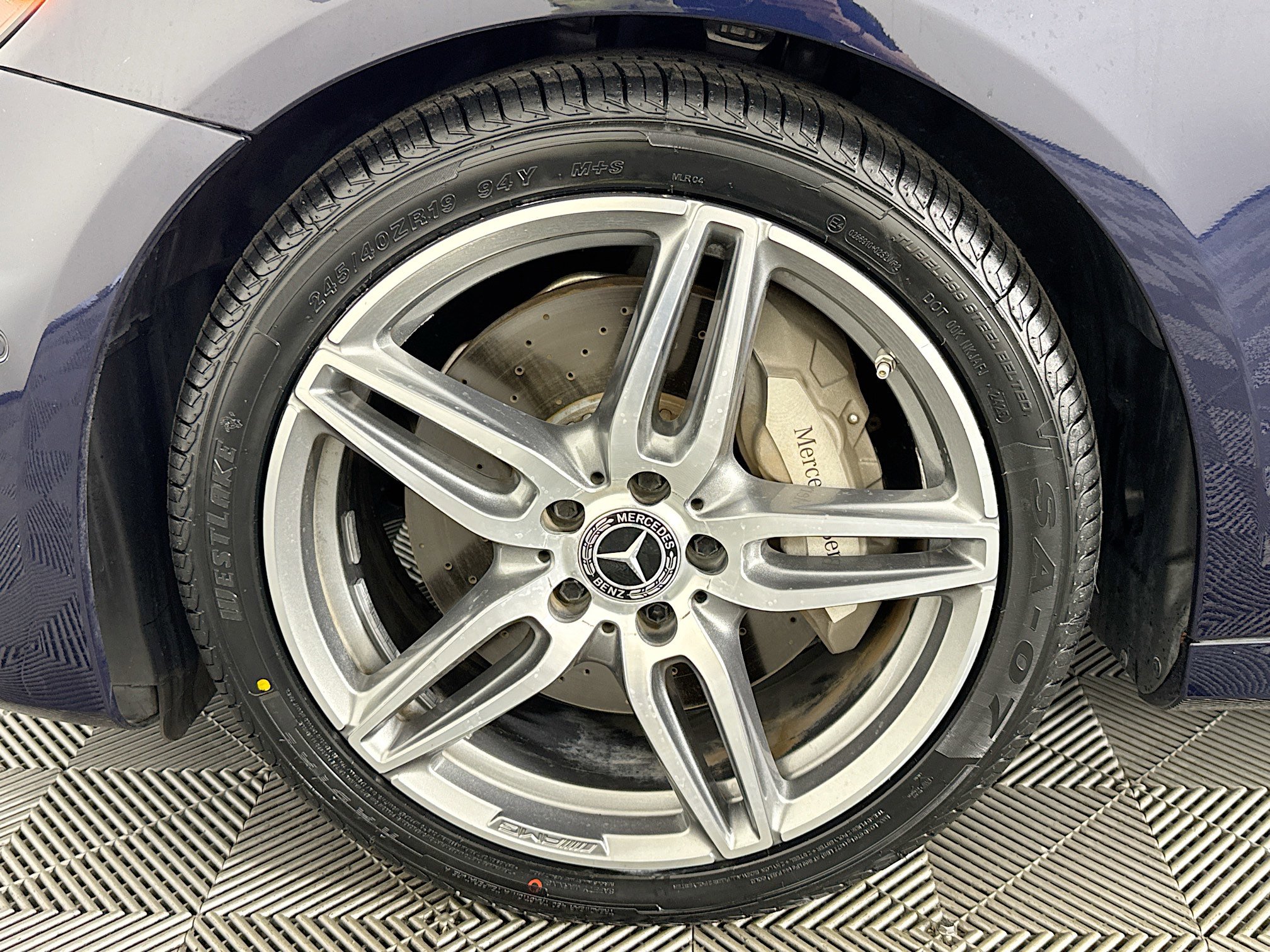 Used 2018 Mercedes-Benz E 300 w/ Premium 1 Package image 36