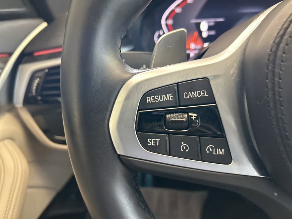 Used 2023 BMW 540i w/ M Sport Package image 42