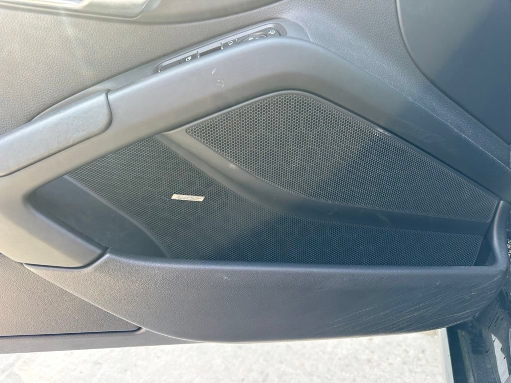 Certified 2025 Porsche 718 Cayman RWD image 17