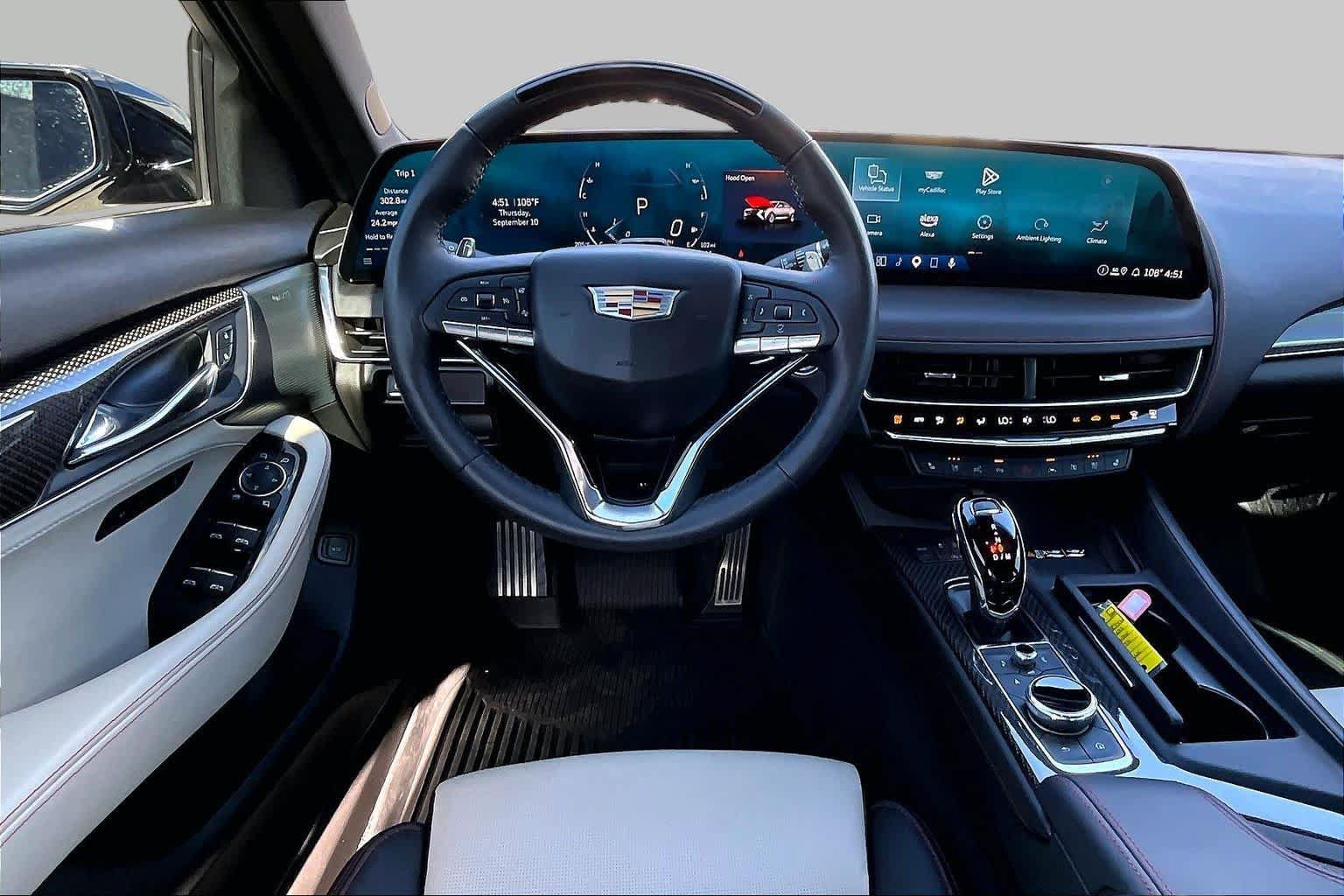Used 2025 Cadillac CT5 Sport w/ Technology Package RWD image 6