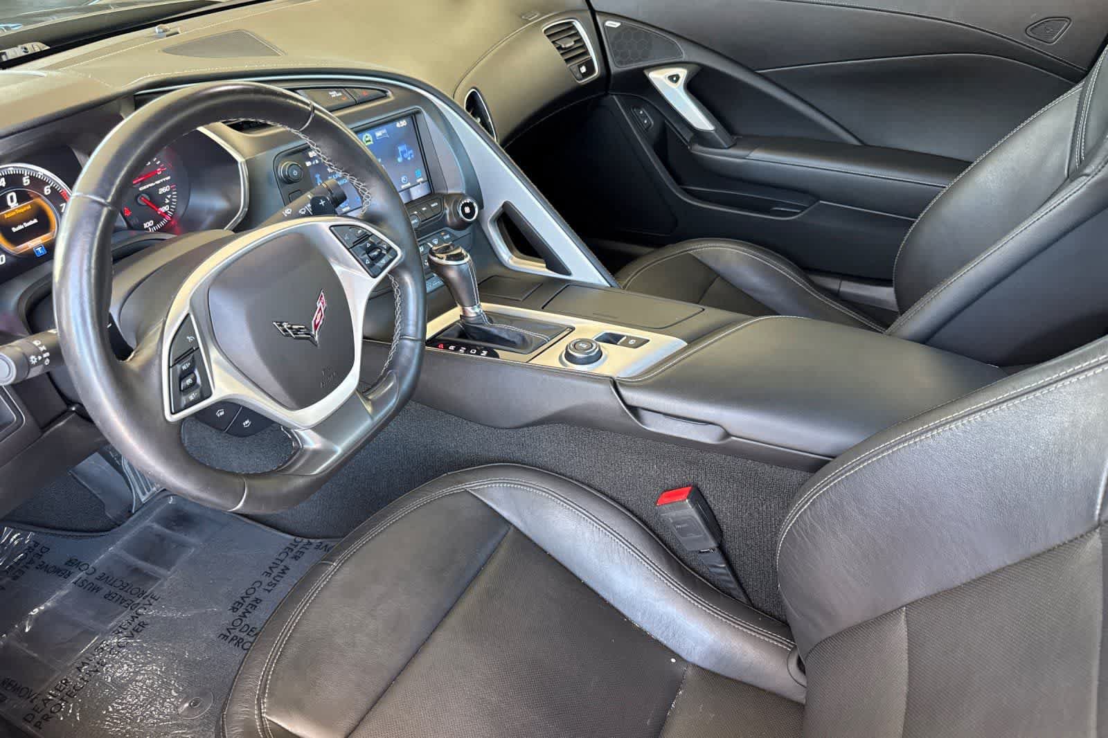 Used 2019 Chevrolet Corvette Stingray Coupe w/ Carbon Flash Badge Package RWD image 10