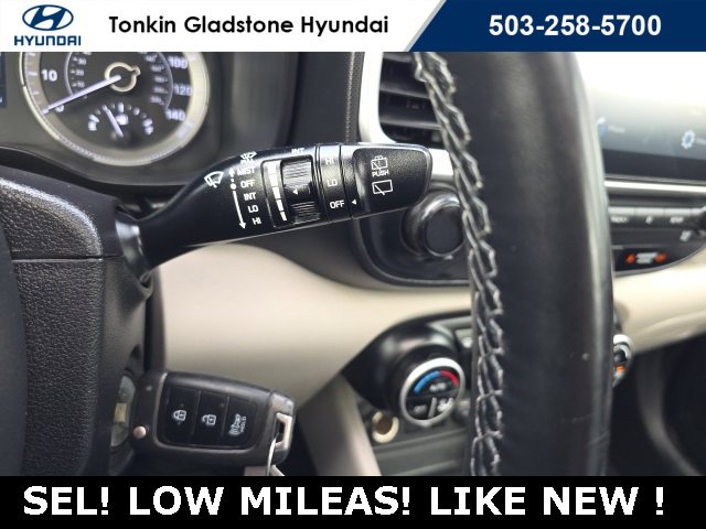 Used 2020 Hyundai Venue SEL w/ Convenience Package image 13