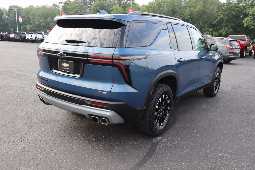 Used 2024 Chevrolet Traverse Z71 image 34