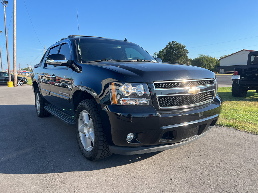 Used 2008 Chevrolet Avalanche LT w/ Convenience Package #1