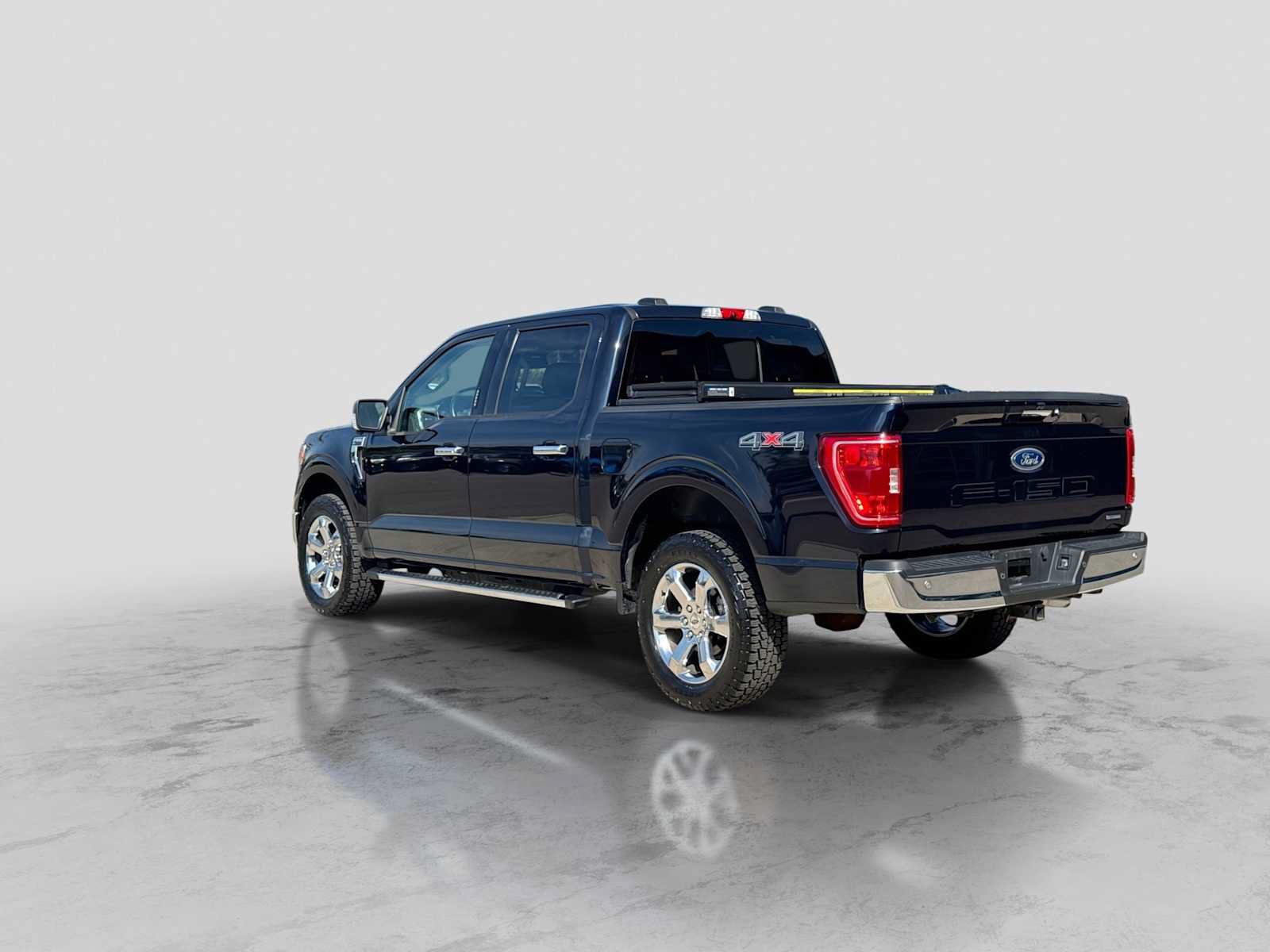 Certified 2021 Ford F150 XLT w/ Equipment Group 302A High AWD/4WD image 4