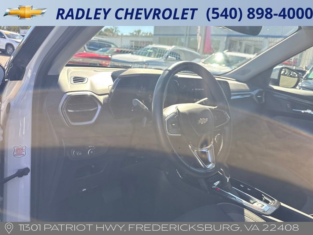 Certified 2024 Chevrolet TrailBlazer LT w/ Convenience Package image 12