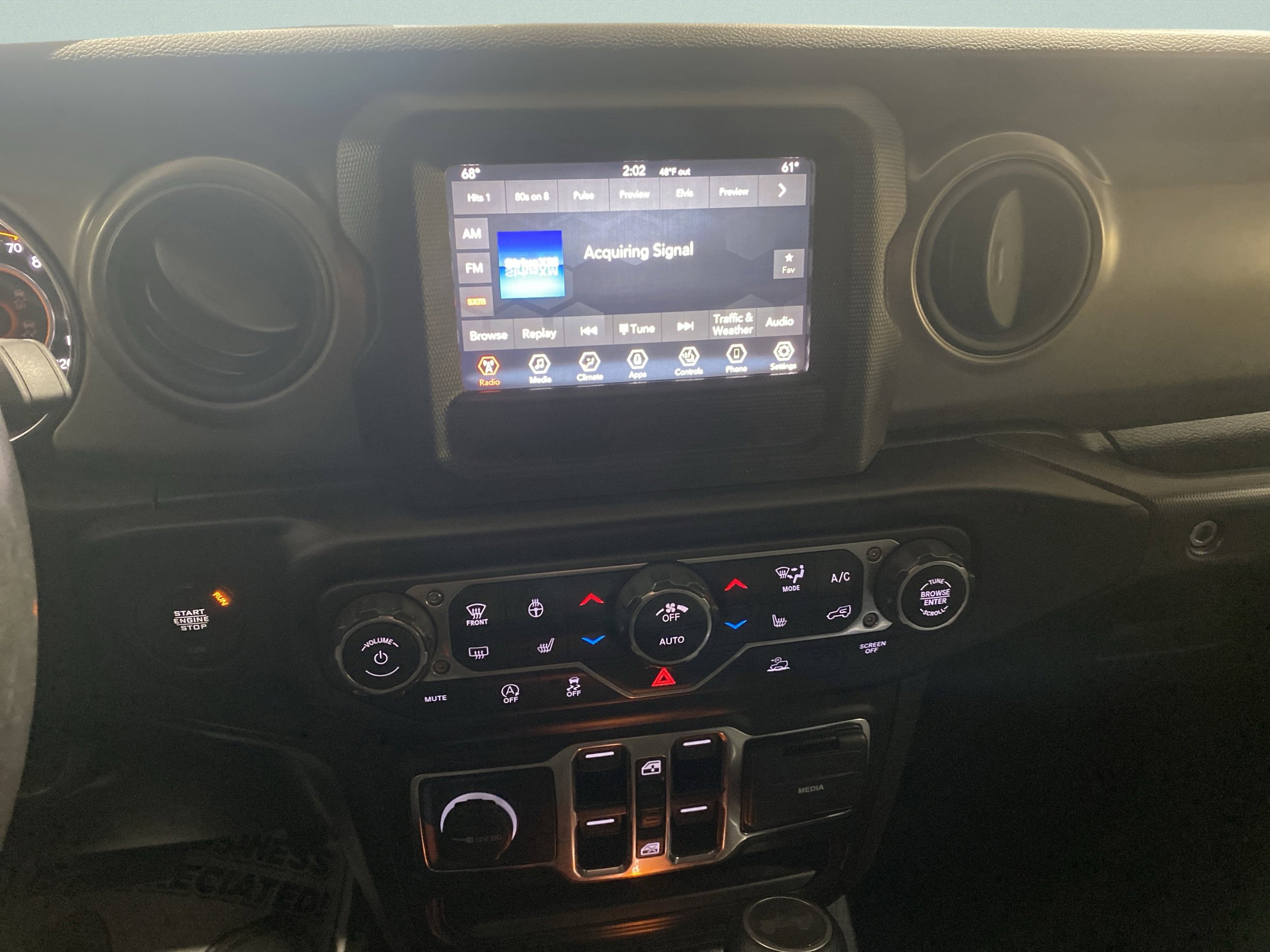 Used 2022 Jeep Wrangler Unlimited Sport image 23