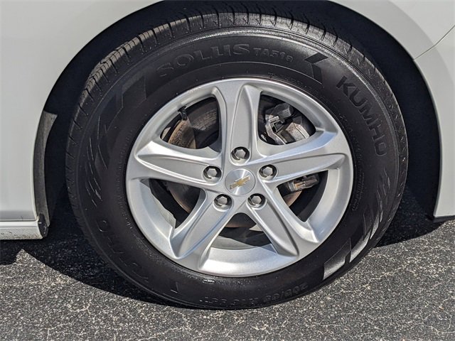 Used 2024 Chevrolet Malibu LT image 9