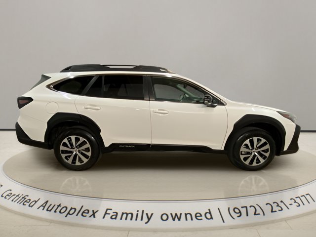 Used 2024 Subaru Outback Premium AWD/4WD image 6