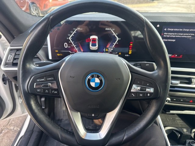 Used 2023 BMW i4 eDrive35 w/ Premium Package image 16