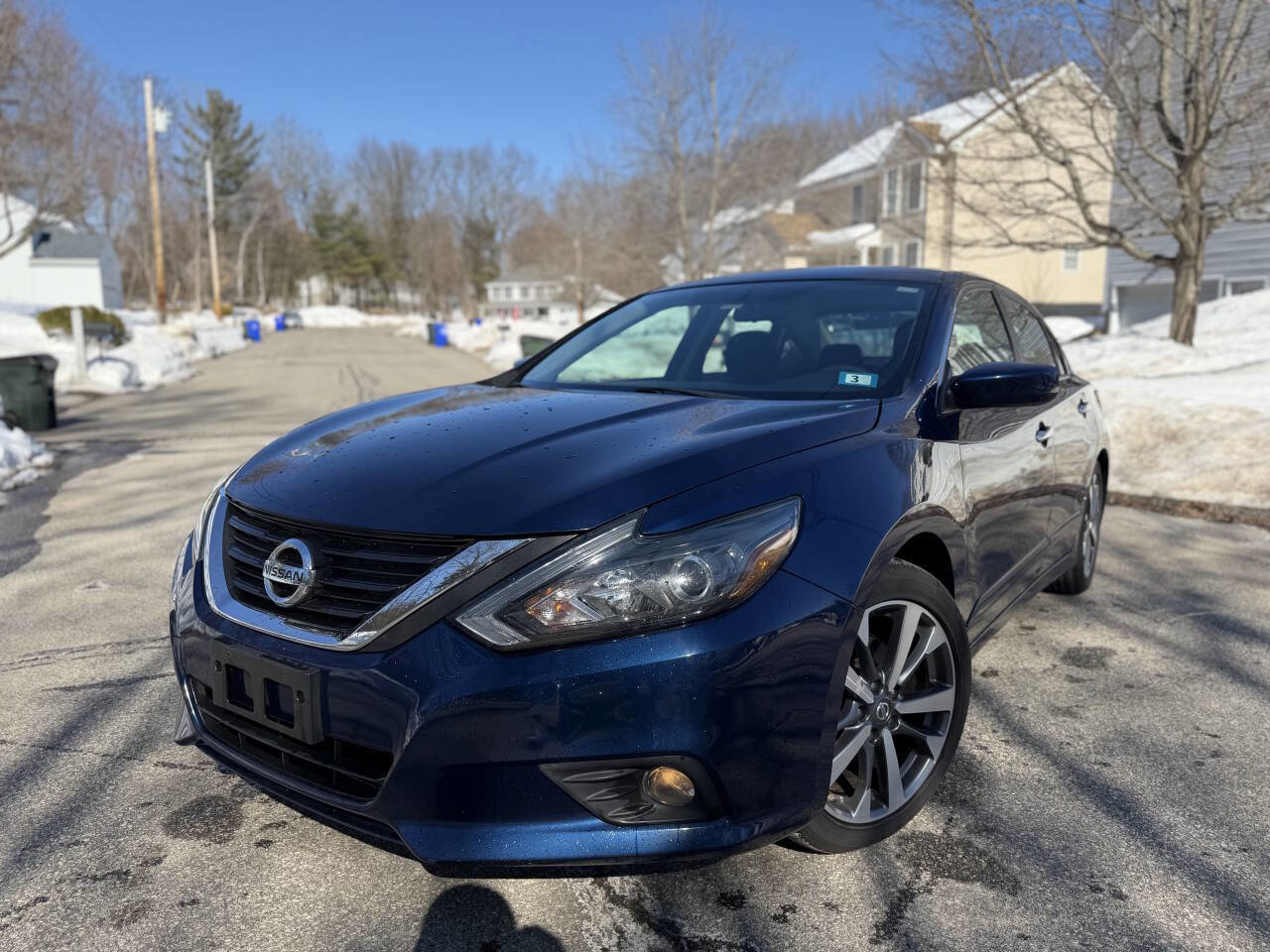 Used 2016 Nissan Altima 2.5 SR image 2