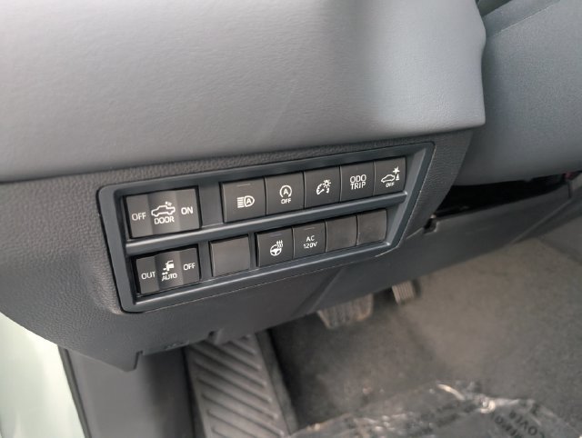New 2026 Toyota Tundra Platinum AWD/4WD image 13