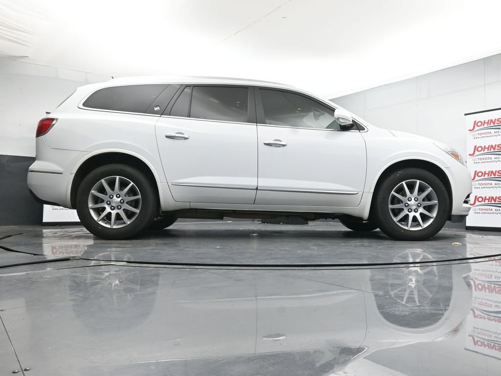 Used 2017 Buick Enclave Leather FWD image 41