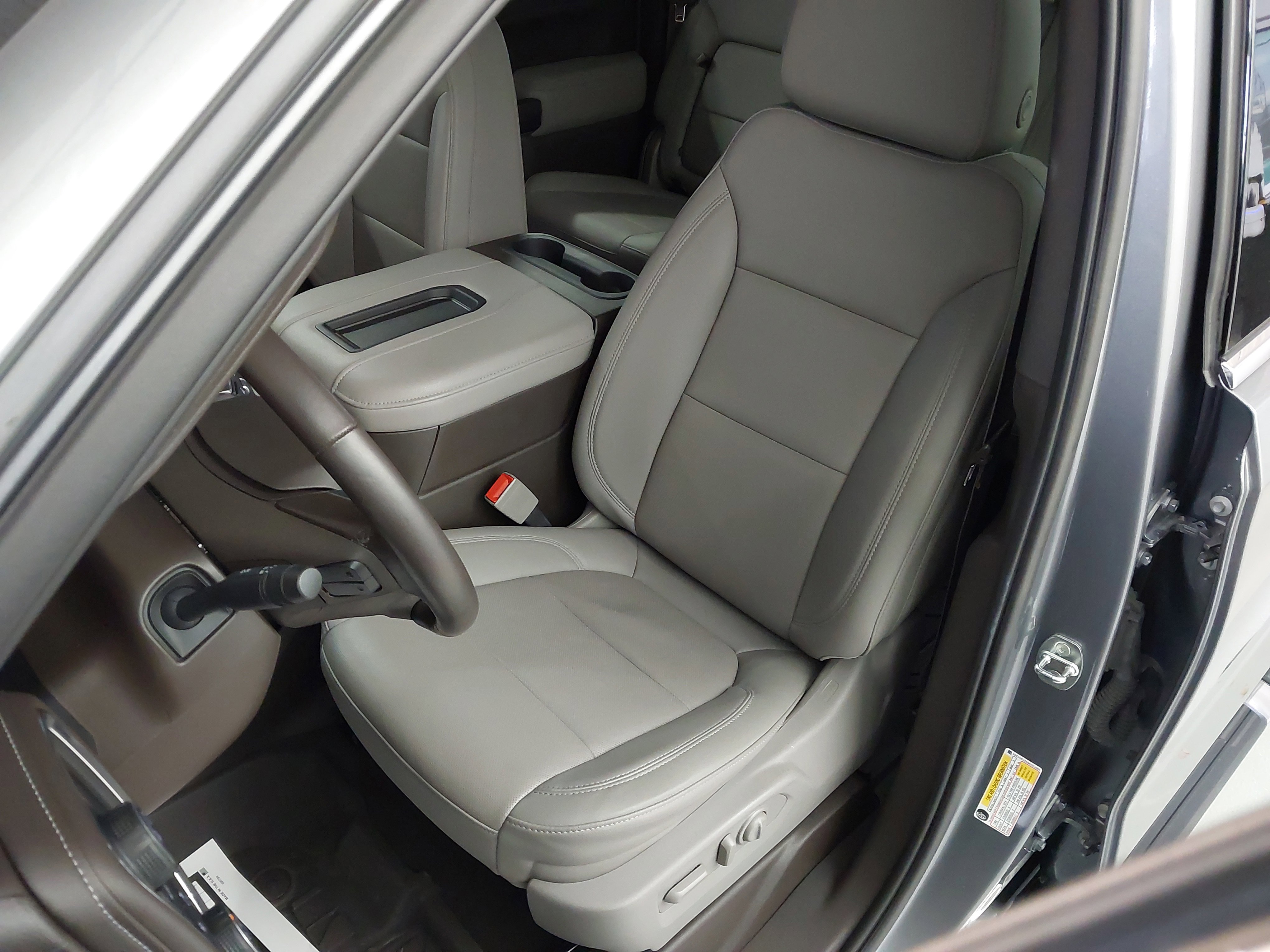 Used 2021 Chevrolet Silverado 1500 LTZ image 19