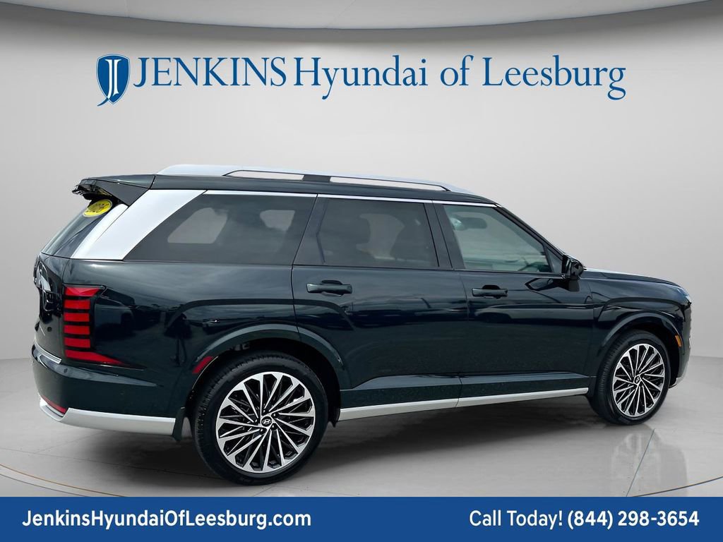 Certified 2026 Hyundai Palisade Calligraphy FWD image 5
