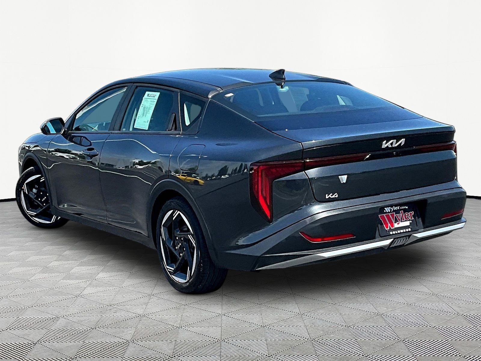 Used 2025 Kia K4 EX FWD image 4