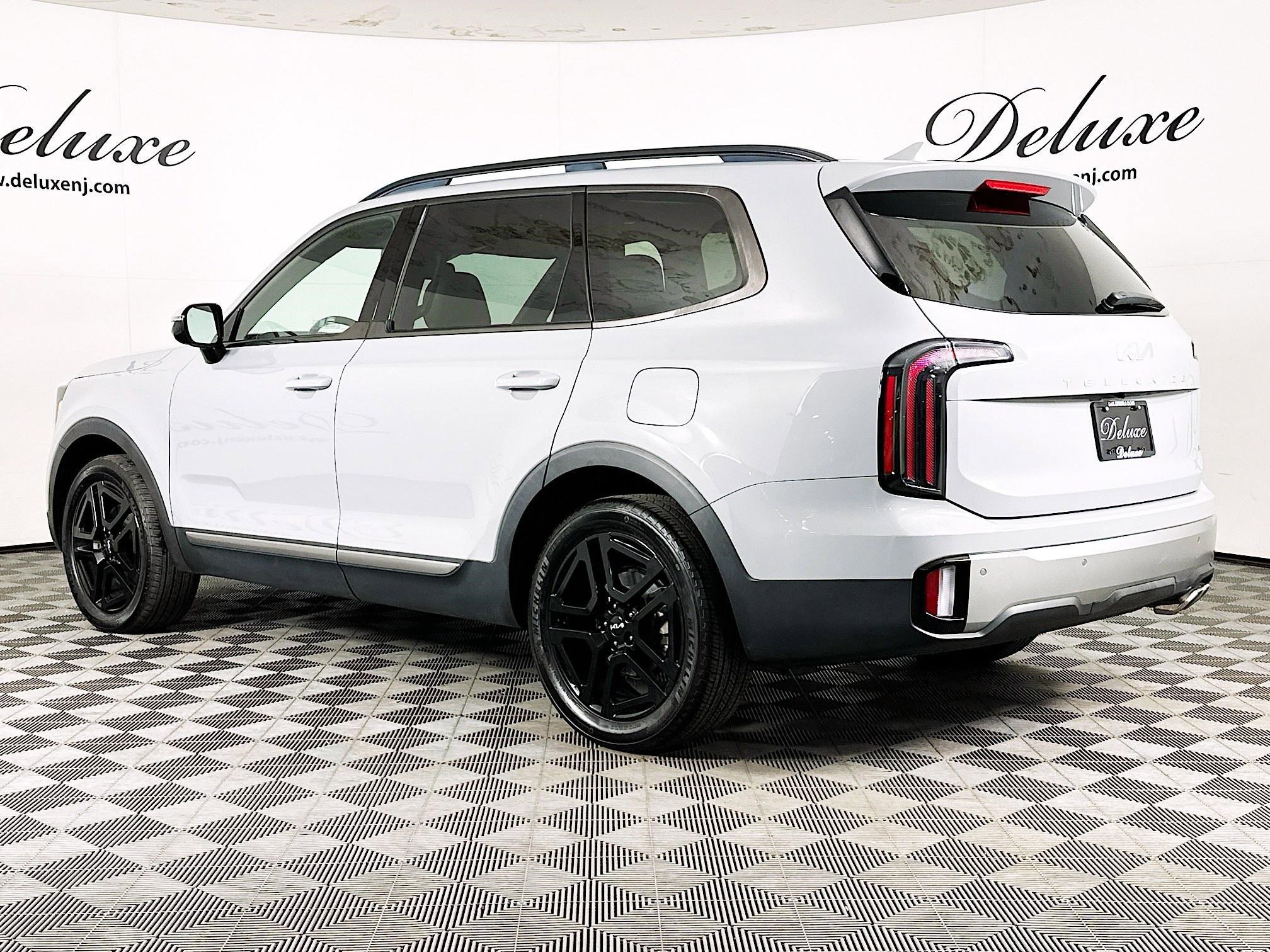 Used 2023 Kia Telluride SX X-Line AWD/4WD image 4
