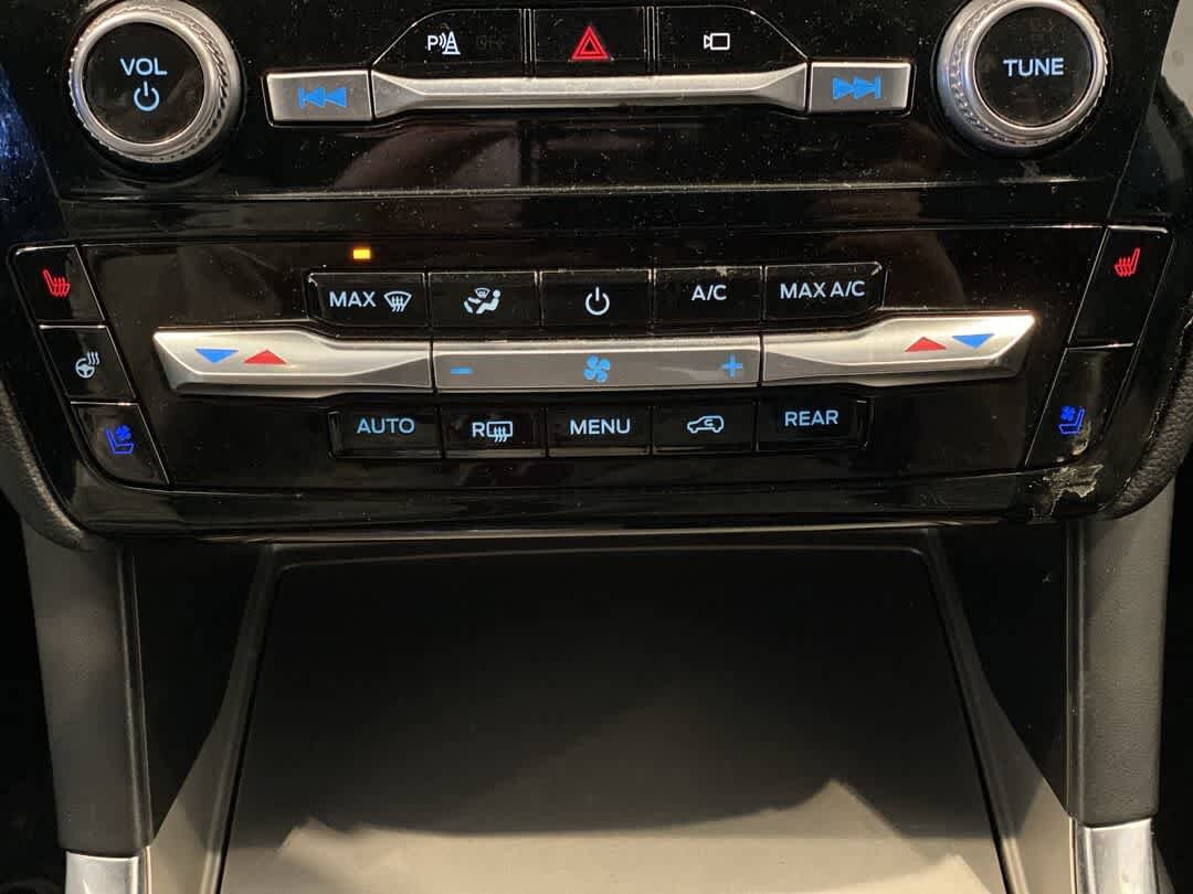 Used 2023 Ford Explorer Limited RWD image 22