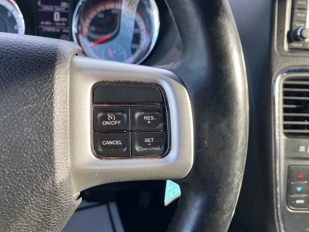 Used 2017 Dodge Grand Caravan GT image 28