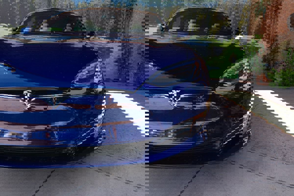 Used 2018 Tesla Model S 75D image 40