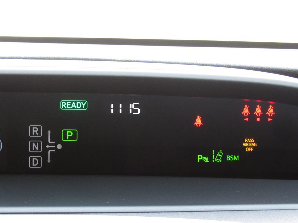 Certified 2022 Toyota Prius LE AWD/4WD image 22