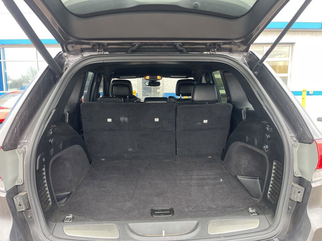 Used 2019 Jeep Grand Cherokee Limited AWD/4WD image 9