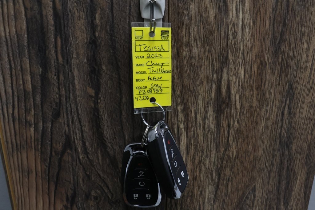 Used 2023 Chevrolet TrailBlazer ACTIV w/ Sun and Liftgate Package image 36