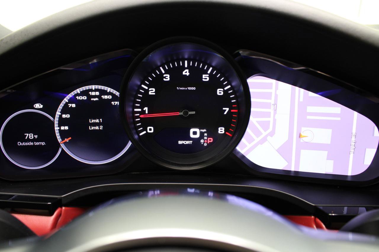 Used 2021 Porsche Cayenne image 73