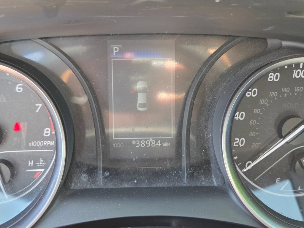 Used 2024 Toyota Camry SE FWD image 21