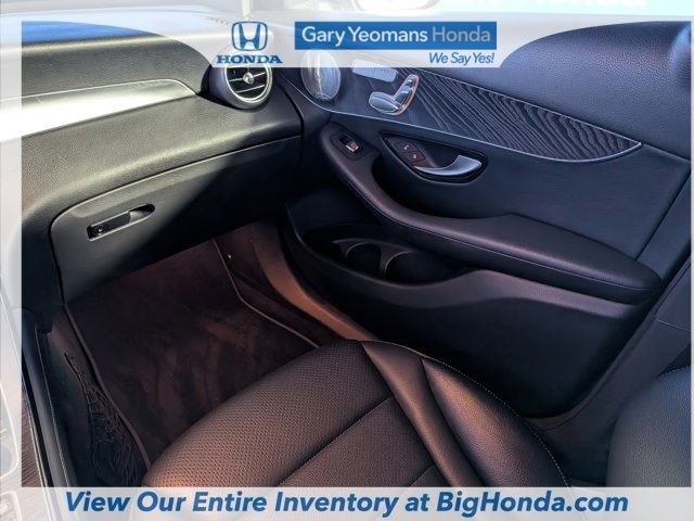 Used 2018 Mercedes-Benz GLC 300 4MATIC image 15