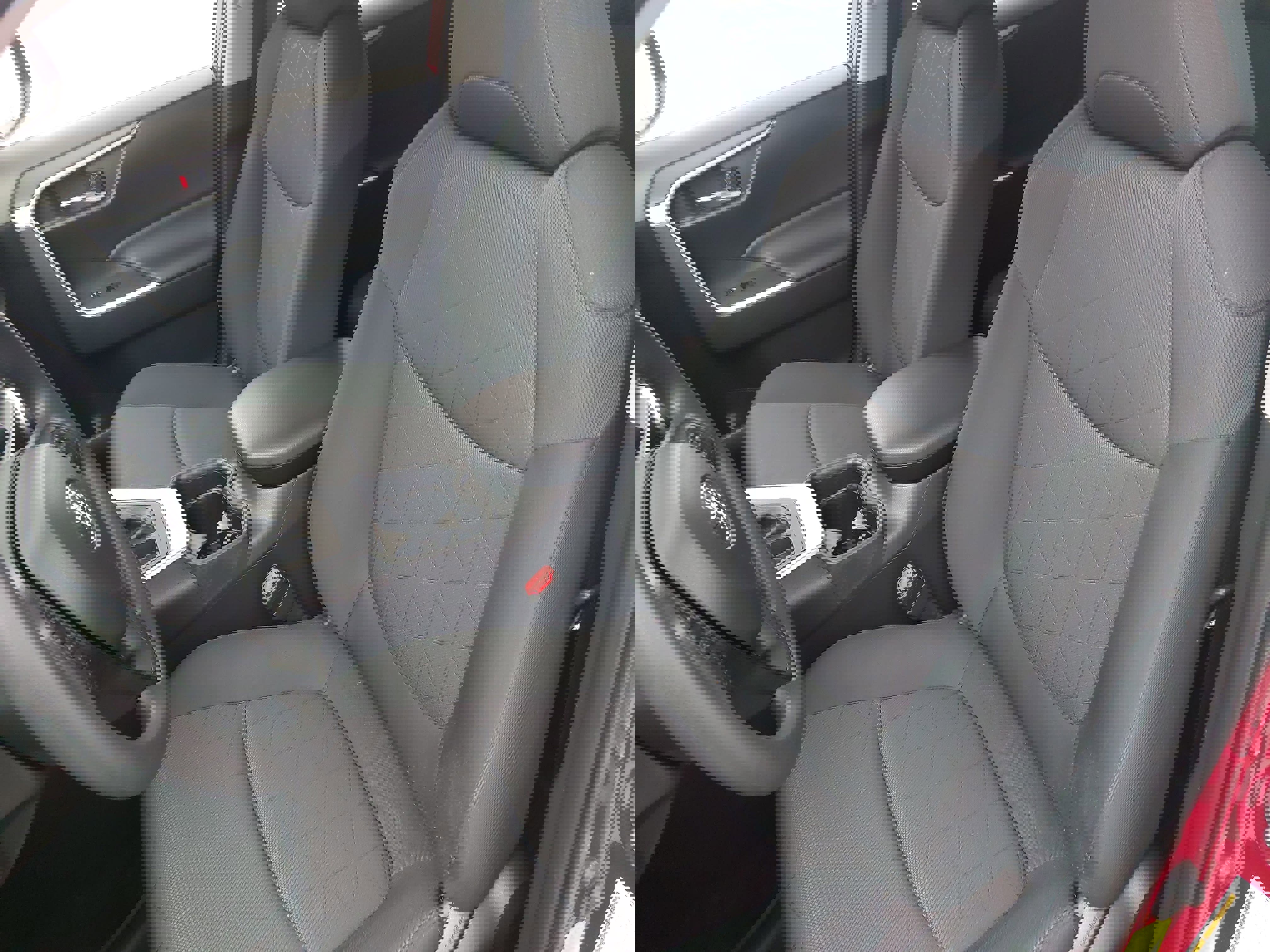 Used 2019 Toyota RAV4 XLE w/ All Weather Liner Package image 5