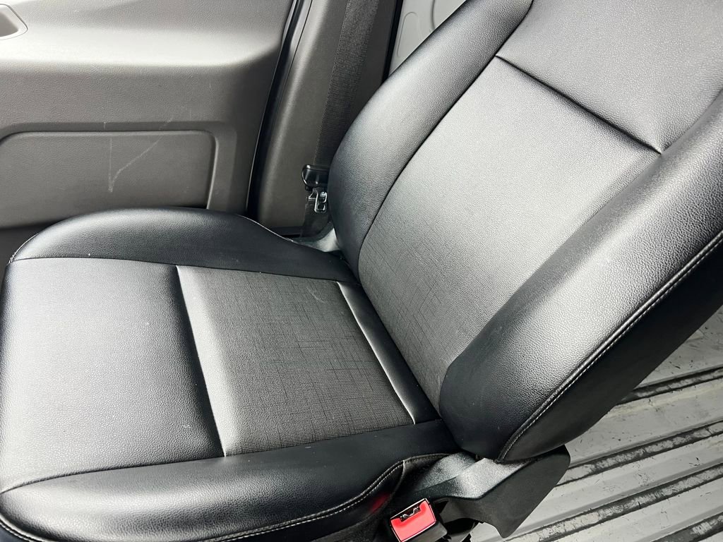 Used 2023 Ford Transit 250 Medium Roof image 31