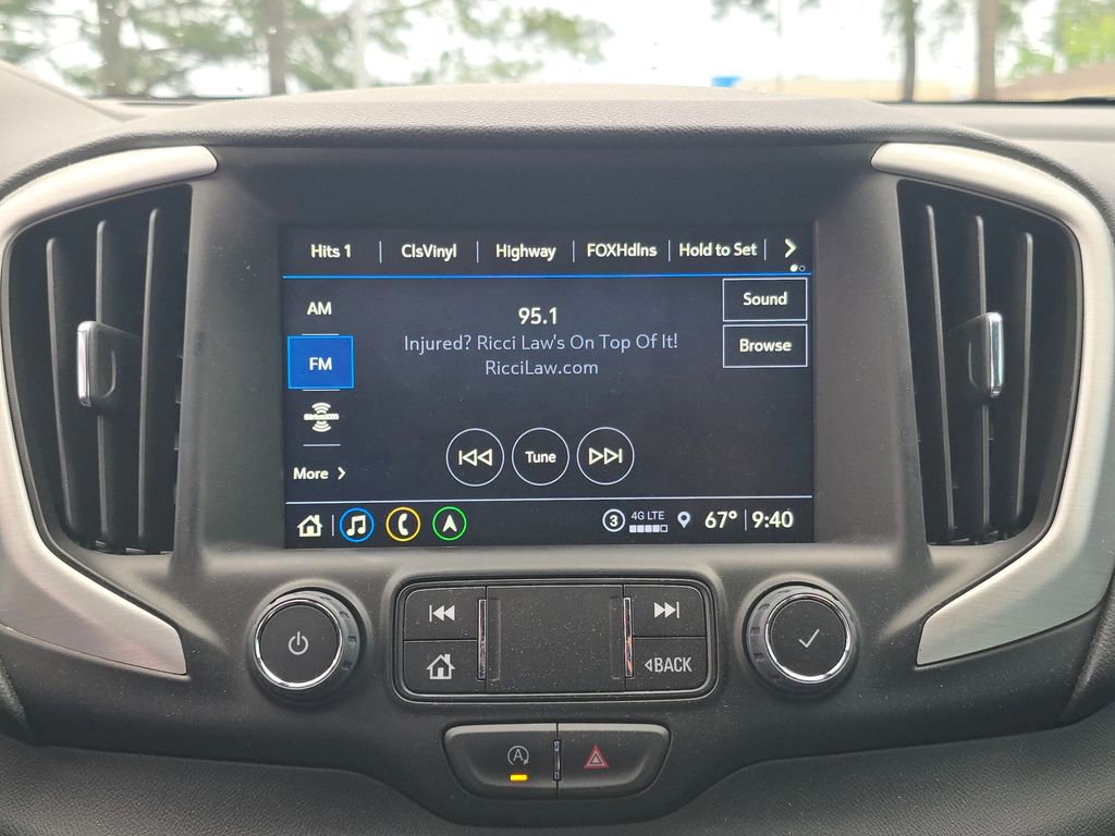 Used 2024 GMC Terrain SLT w/ Infotainment Package II AWD/4WD image 25
