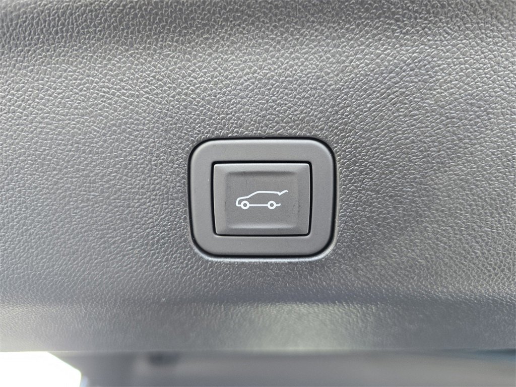 New 2026 GMC Yukon Denali image 30