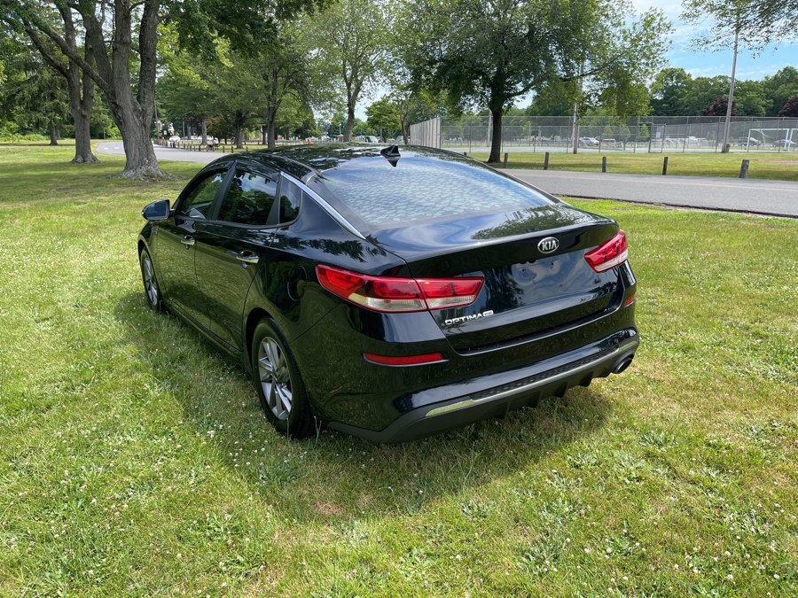 Used 2020 Kia Optima LX FWD image 13