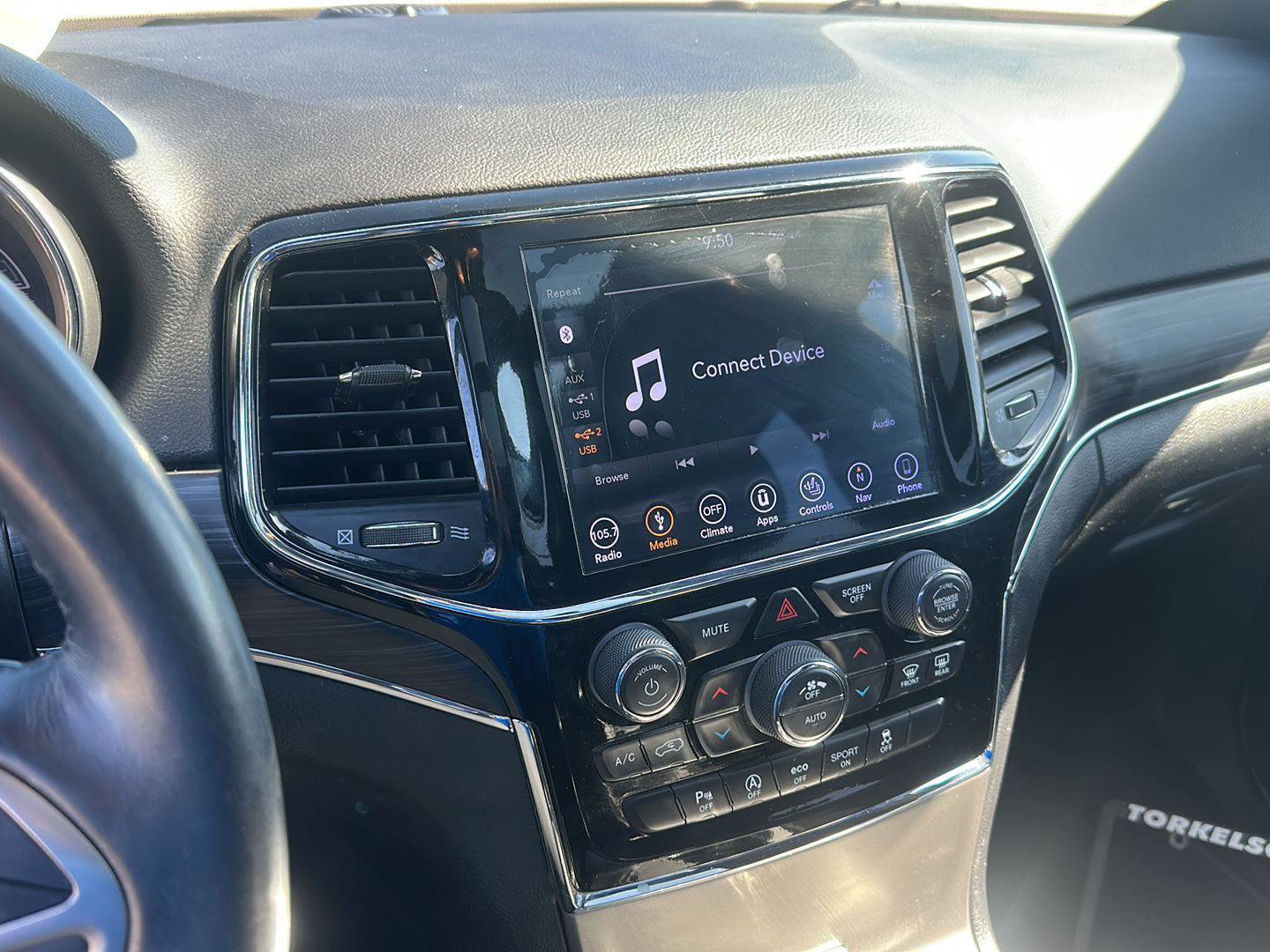 Used 2019 Jeep Grand Cherokee Limited w/ Luxury Group II AWD/4WD image 19