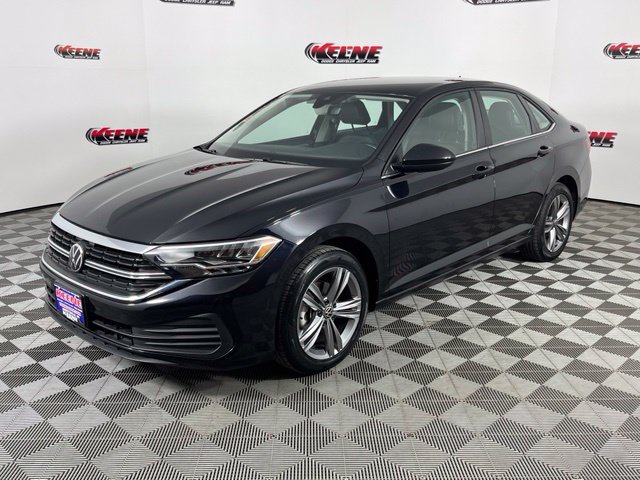 Used 2024 Volkswagen Jetta SE FWD image 5