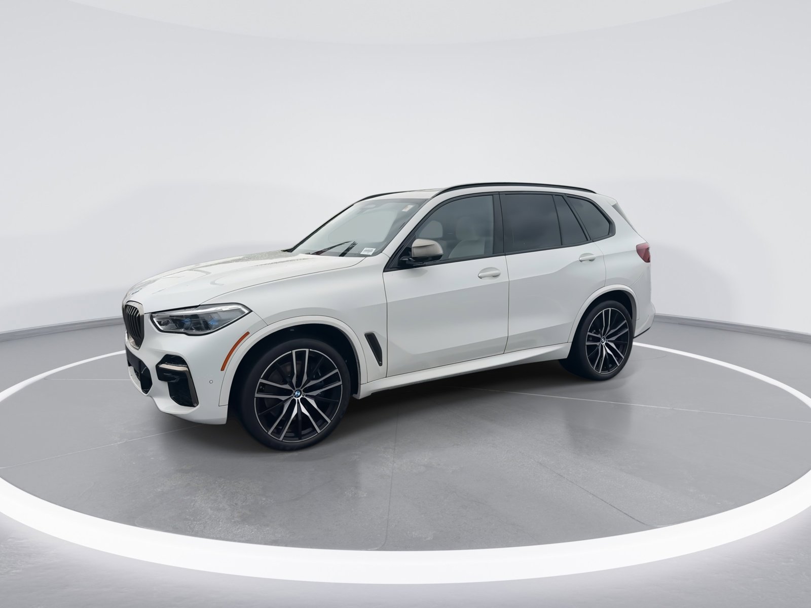 Used 2023 BMW X5 M50i w/ Executive Package AWD/4WD image 5