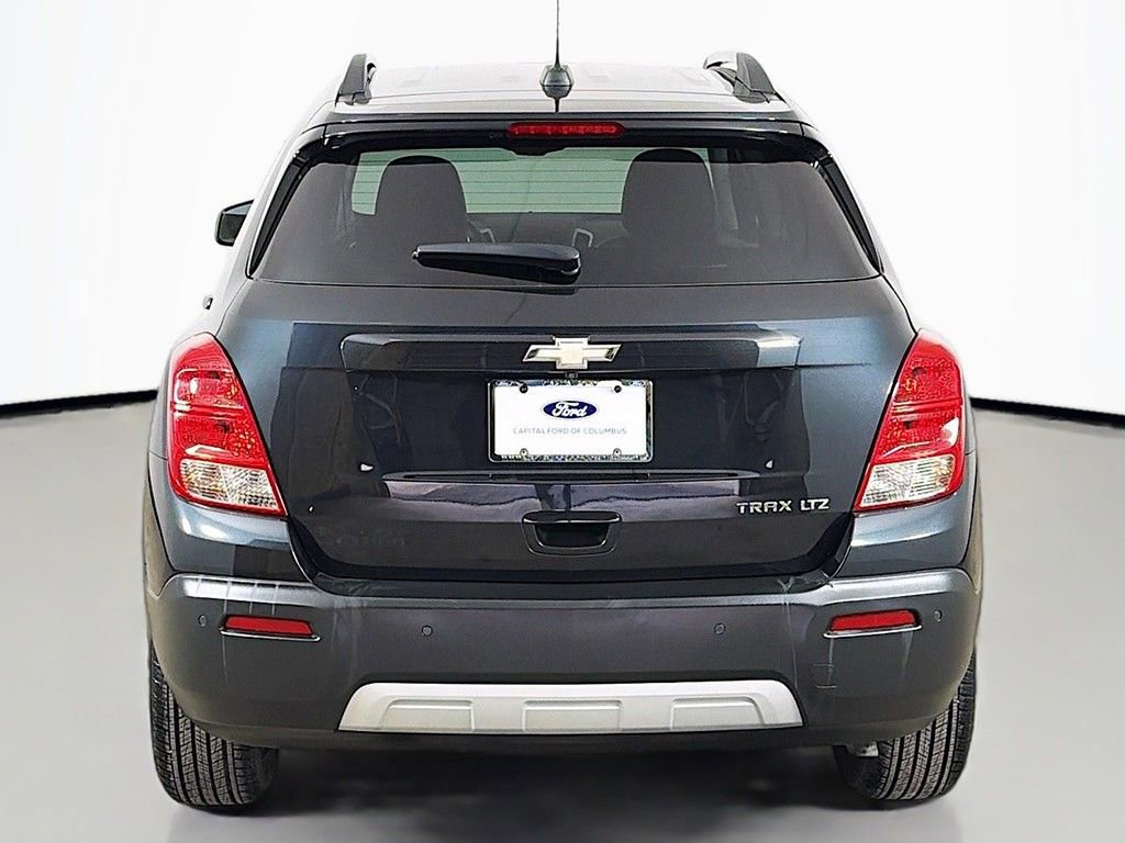 Used 2016 Chevrolet Trax LTZ w/ Midnight Edition FWD image 11