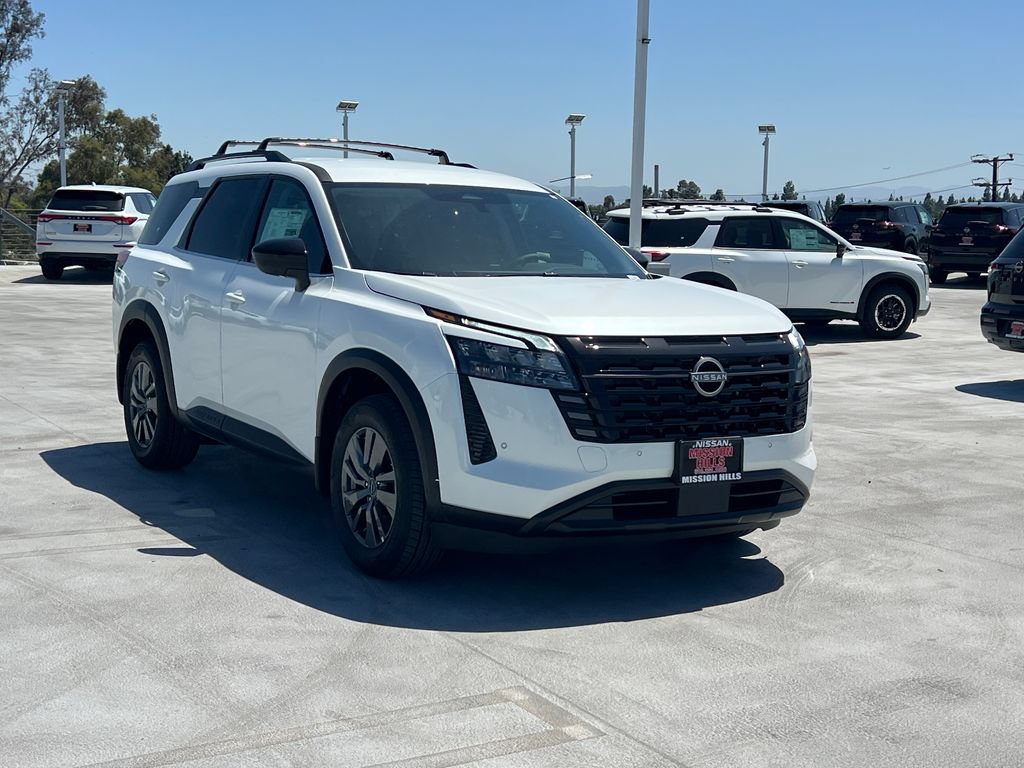New 2026 Nissan Pathfinder SV FWD image 10
