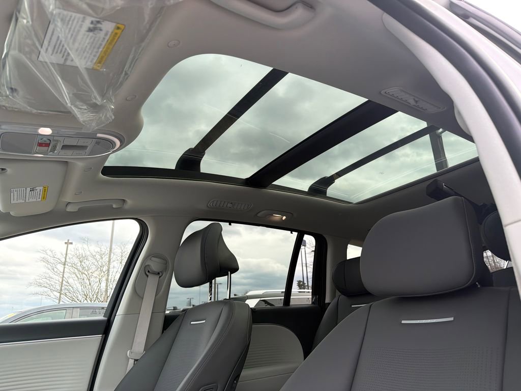 New 2026 Hyundai Ioniq 9 Limited image 32