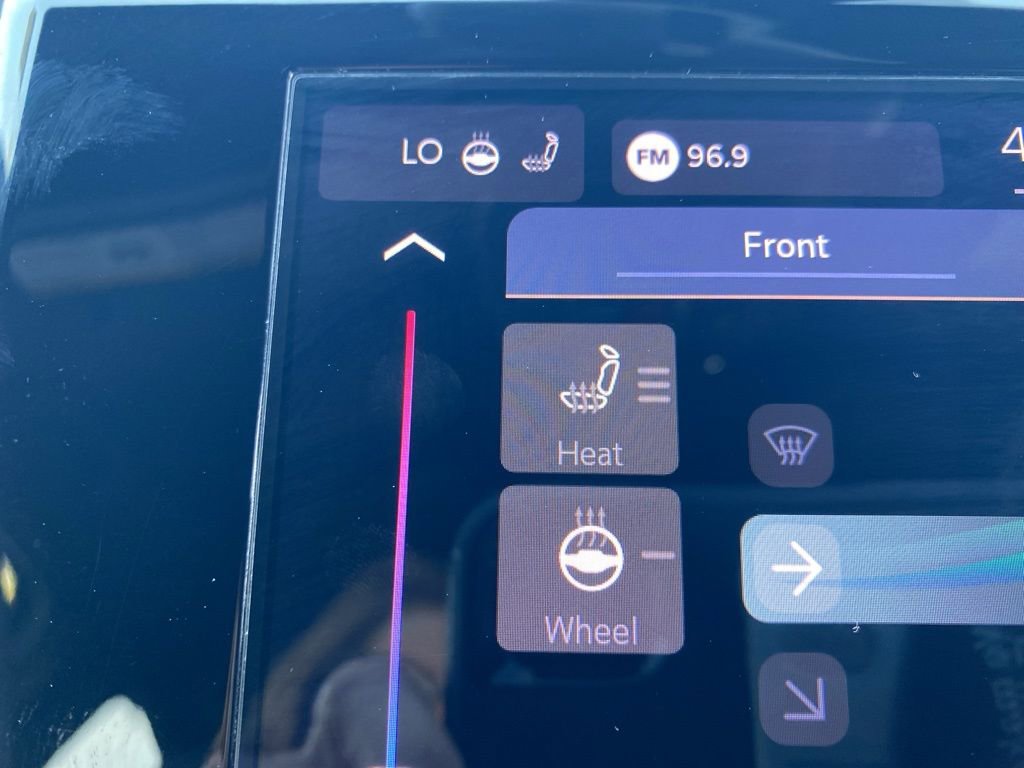 Used 2024 Jeep Grand Cherokee L Laredo image 37