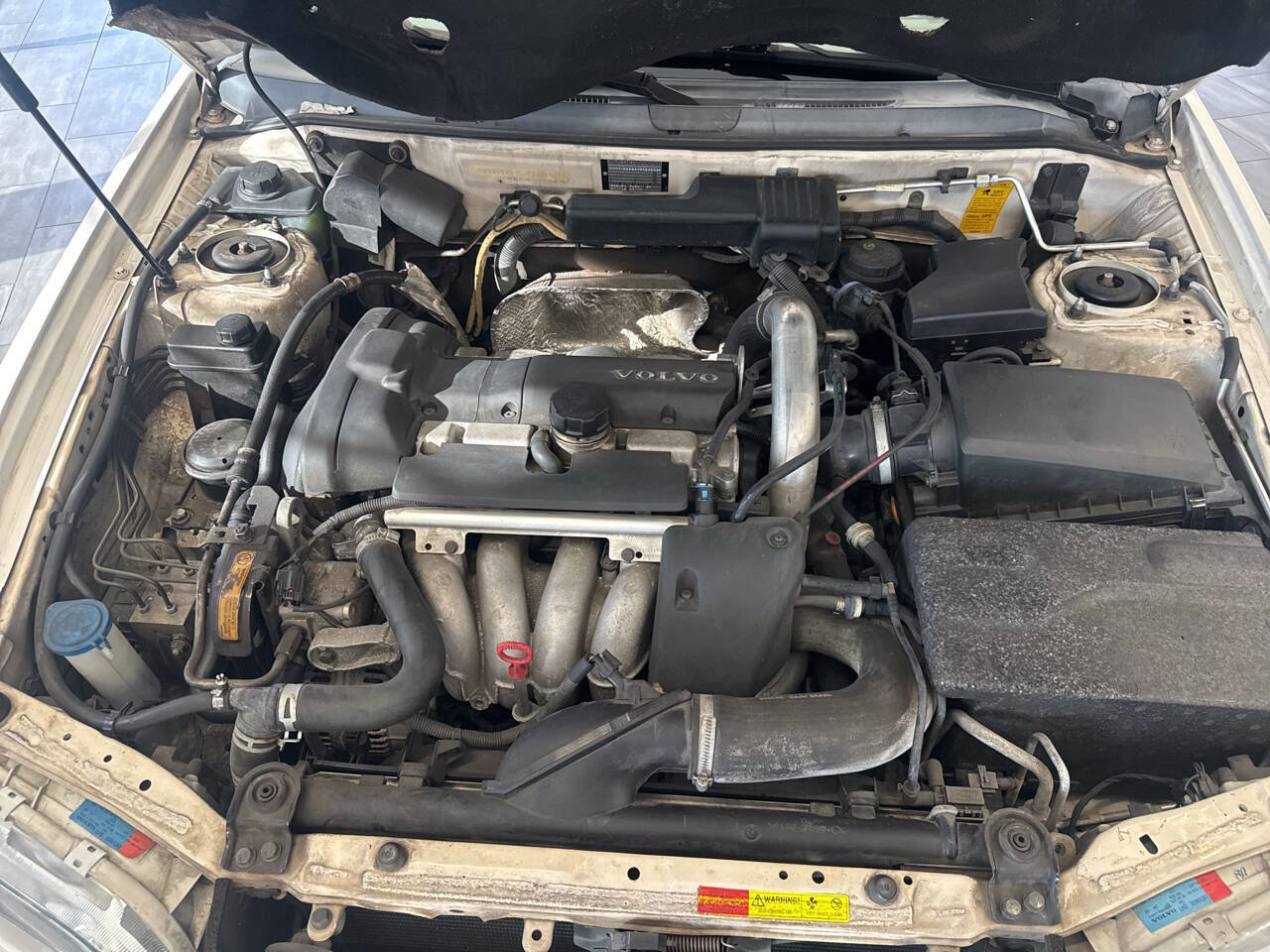 Used 2001 Volvo S40 image 28