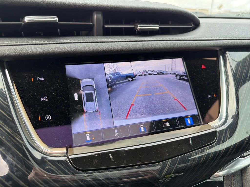 Used 2023 Cadillac XT6 Premium Luxury w/ Technology Package image 25
