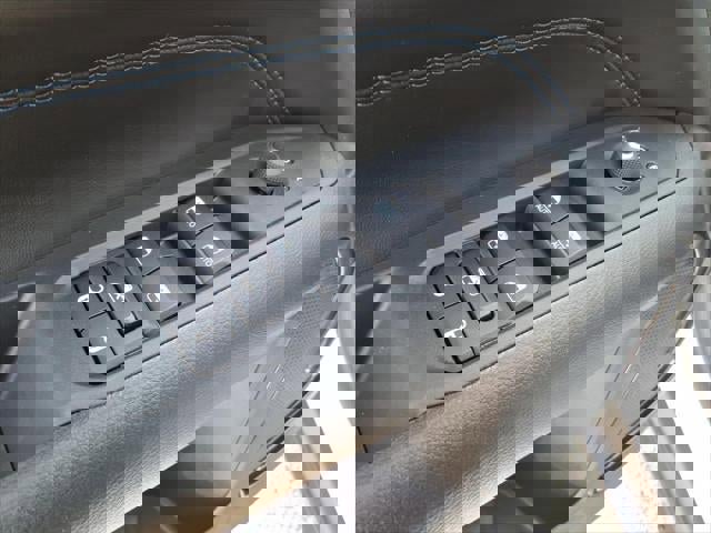 New 2026 Jeep Compass Limited image 33