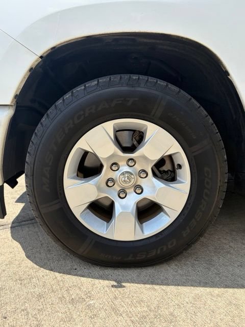 Used 2020 RAM 1500 Big Horn RWD image 9