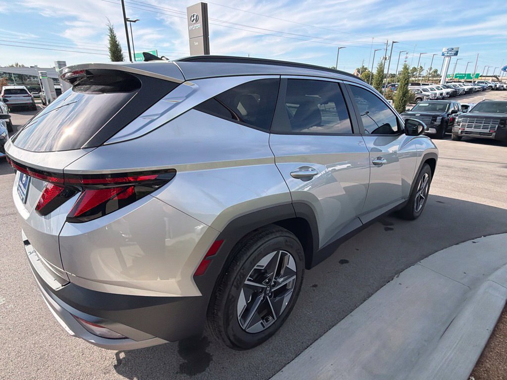 Certified 2026 Hyundai Tucson SEL FWD image 9