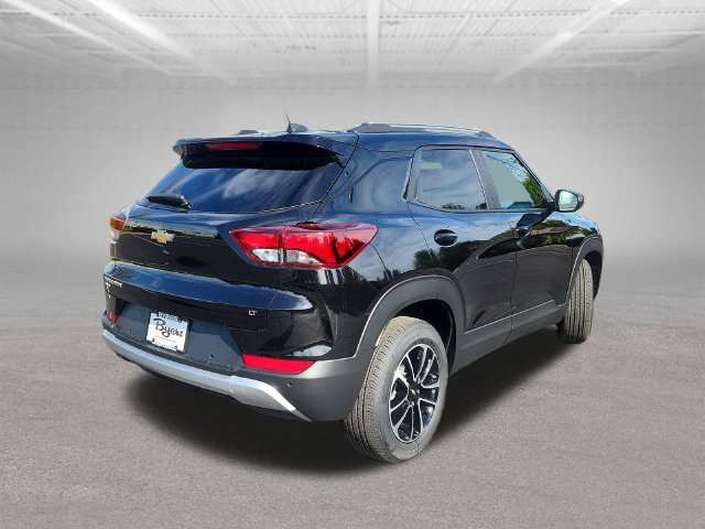 New 2026 Chevrolet TrailBlazer LT w/ LT Cold Weather Package AWD/4WD image 7